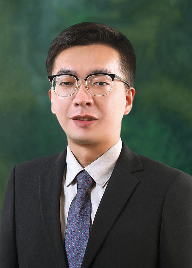 Dr. Zhiwei Li